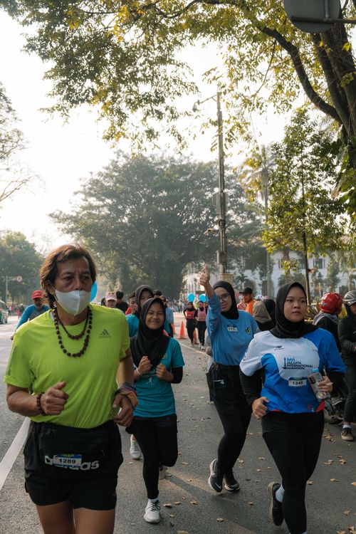 Race photo from Happy One Decade Unpad Runner