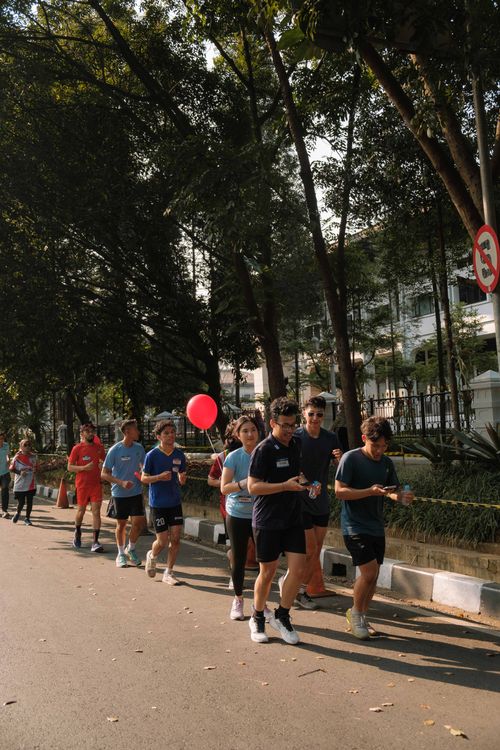 Race photo from Happy One Decade Unpad Runner