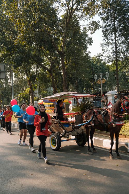 Race photo from Happy One Decade Unpad Runner