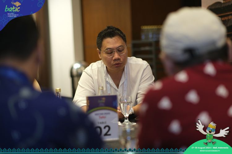 Race photo from Telin Batic 2024 Photo Search
