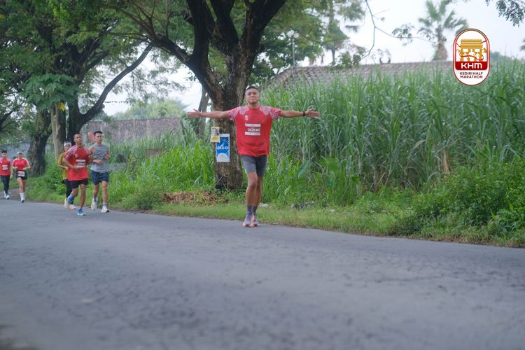Race photo from Kediri Half Marathon 2025