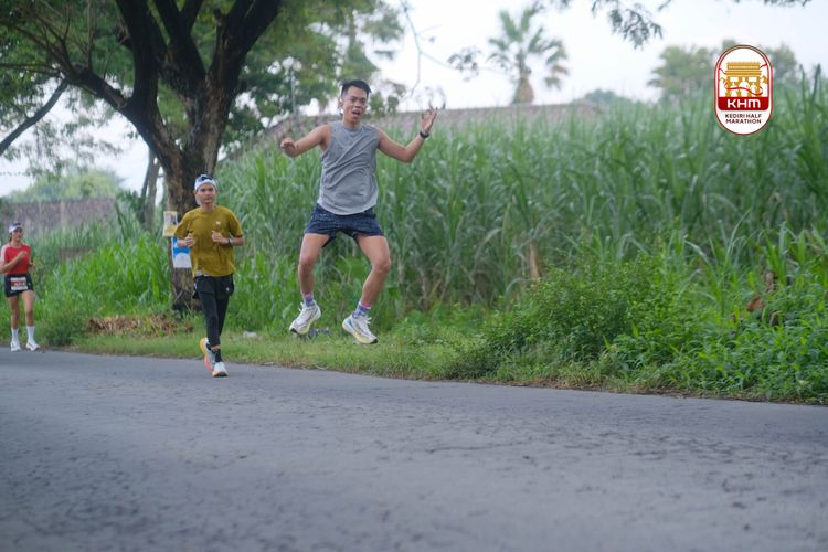 Race photo from Kediri Half Marathon 2025