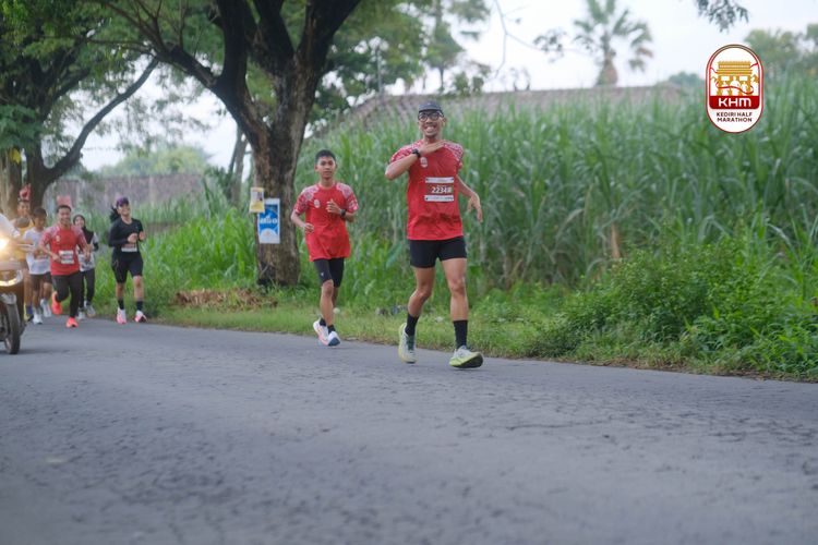 Race photo from Kediri Half Marathon 2025