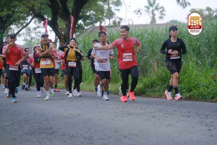 Race photo from Kediri Half Marathon 2025