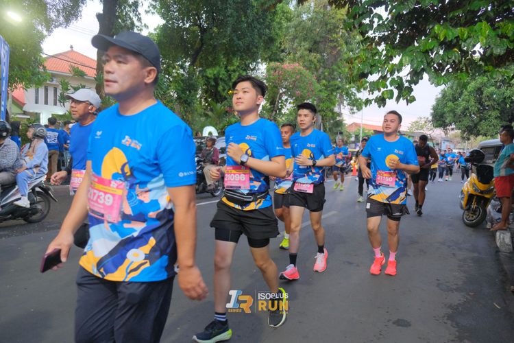 Race photo from Isoplus Run 2024 Surabaya