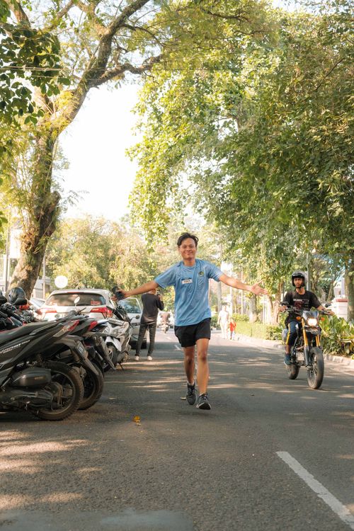 Race photo from Happy One Decade Unpad Runner