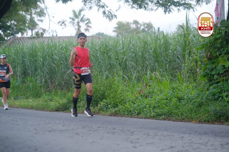 Race photo from Kediri Half Marathon 2025