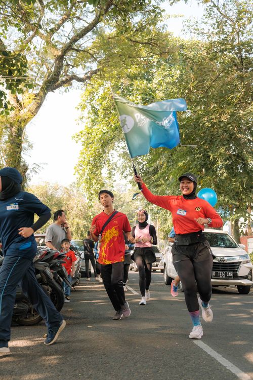 Race photo from Happy One Decade Unpad Runner