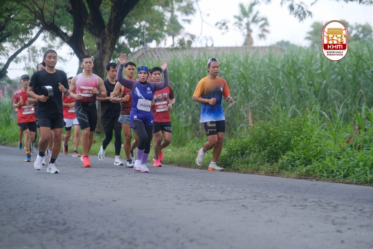 Race photo from Kediri Half Marathon 2025