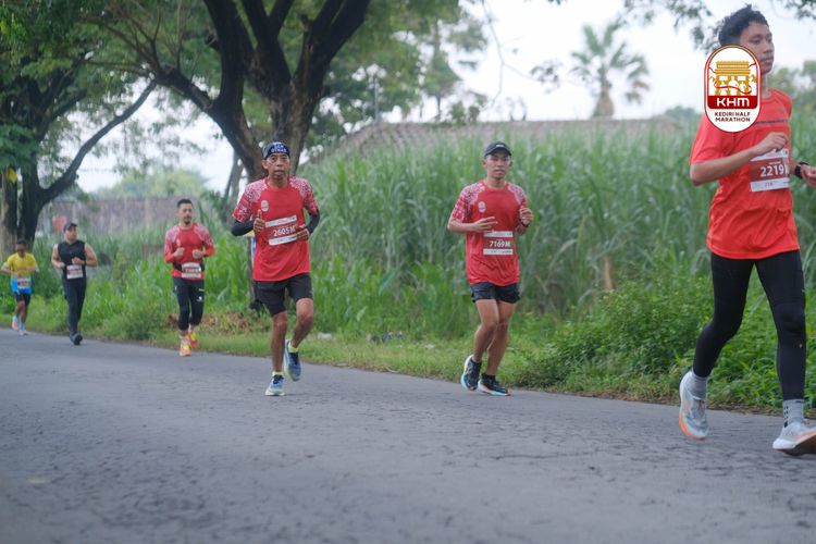 Race photo from Kediri Half Marathon 2025