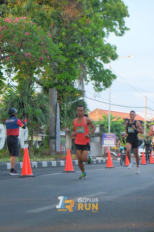 Race photo from Isoplus Run 2024 Surabaya