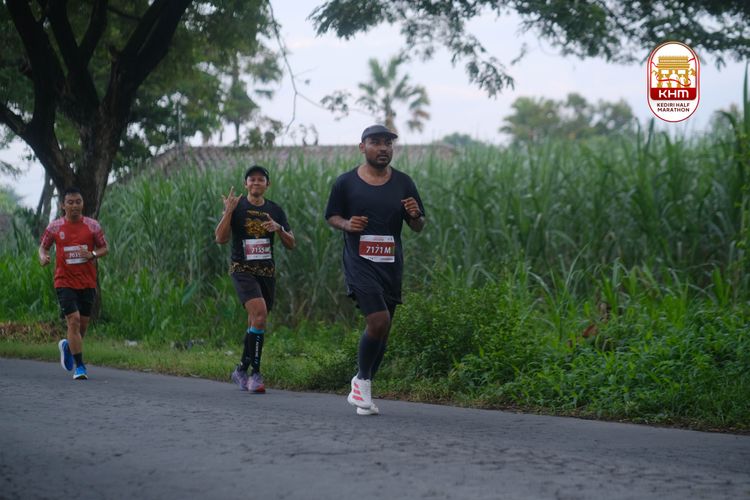 Race photo from Kediri Half Marathon 2025