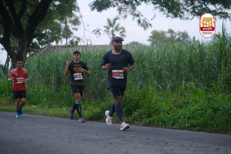 Race photo from Kediri Half Marathon 2025