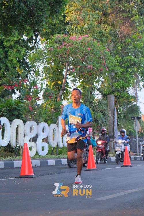 Race photo from Isoplus Run 2024 Surabaya