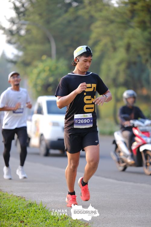 Race photo from Taman Budaya x BOGORUN 2025