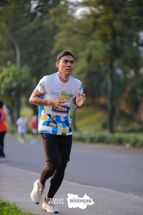 Race photo from Taman Budaya x BOGORUN 2025