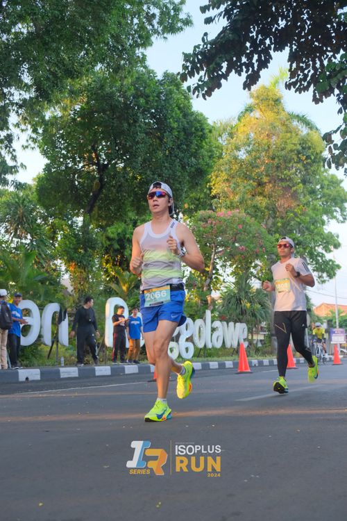 Race photo from Isoplus Run 2024 Surabaya