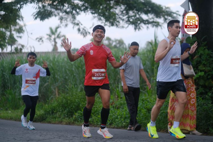 Race photo from Kediri Half Marathon 2025