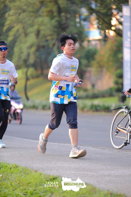 Race photo from Taman Budaya x BOGORUN 2025