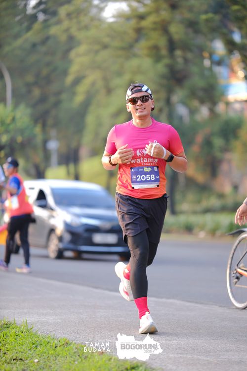 Race photo from Taman Budaya x BOGORUN 2025