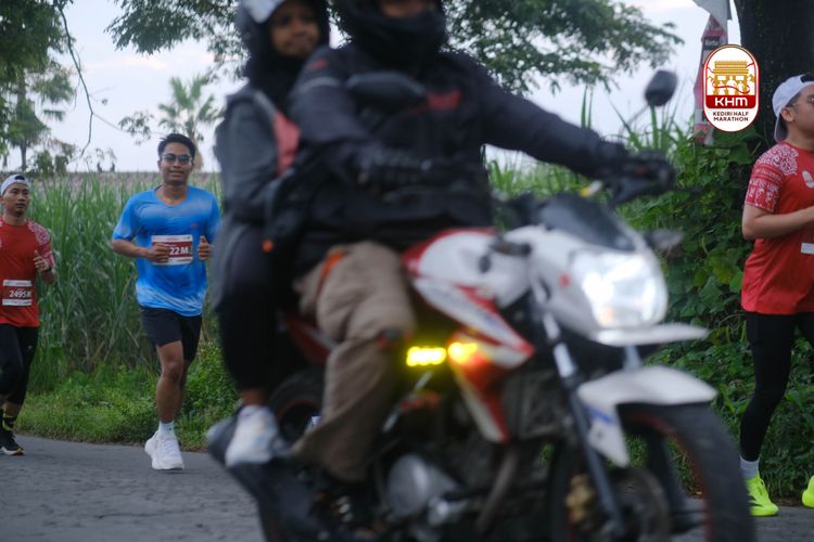 Race photo from Kediri Half Marathon 2025