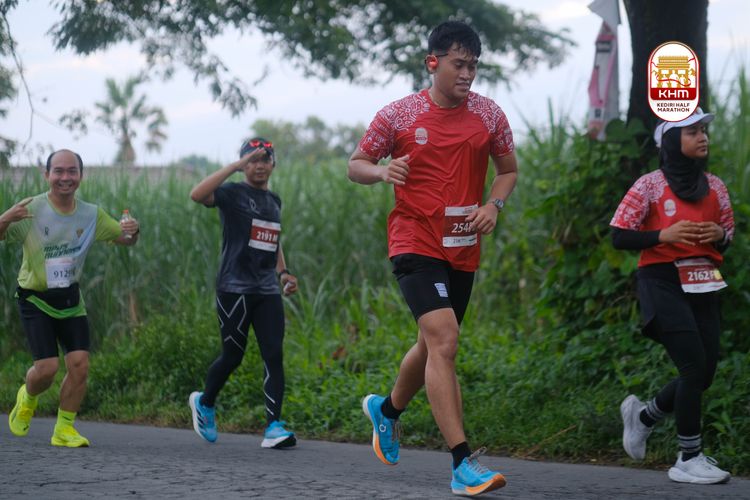 Race photo from Kediri Half Marathon 2025