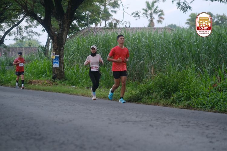 Race photo from Kediri Half Marathon 2025