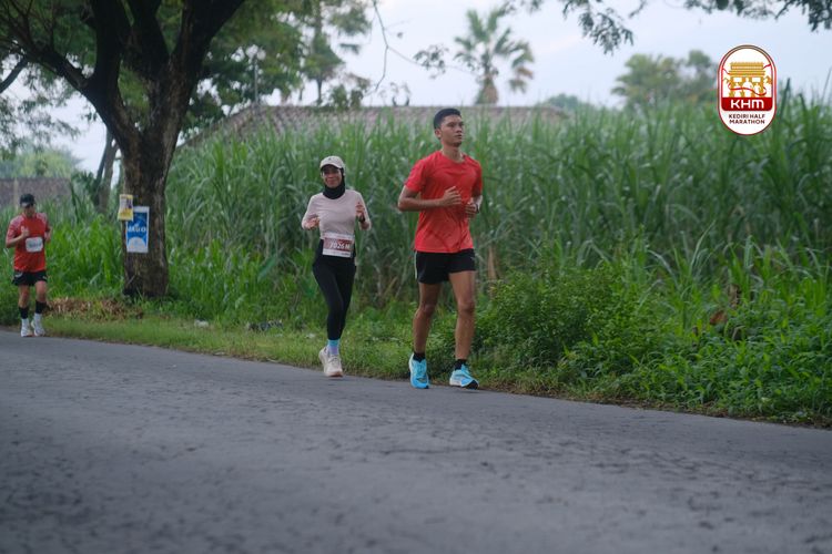 Race photo from Kediri Half Marathon 2025