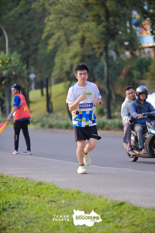 Race photo from Taman Budaya x BOGORUN 2025