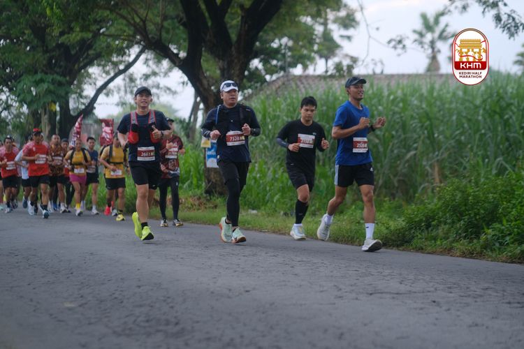 Race photo from Kediri Half Marathon 2025