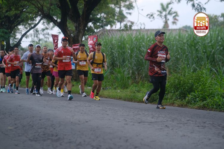 Race photo from Kediri Half Marathon 2025