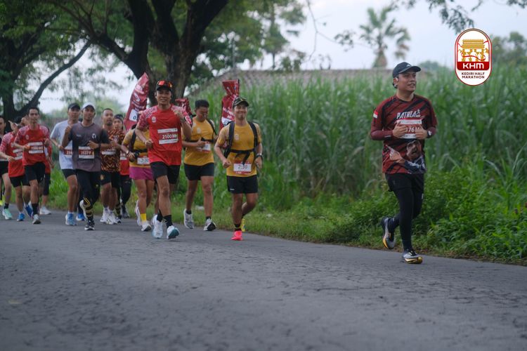 Race photo from Kediri Half Marathon 2025