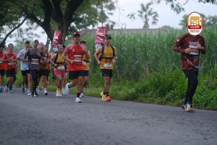 Race photo from Kediri Half Marathon 2025