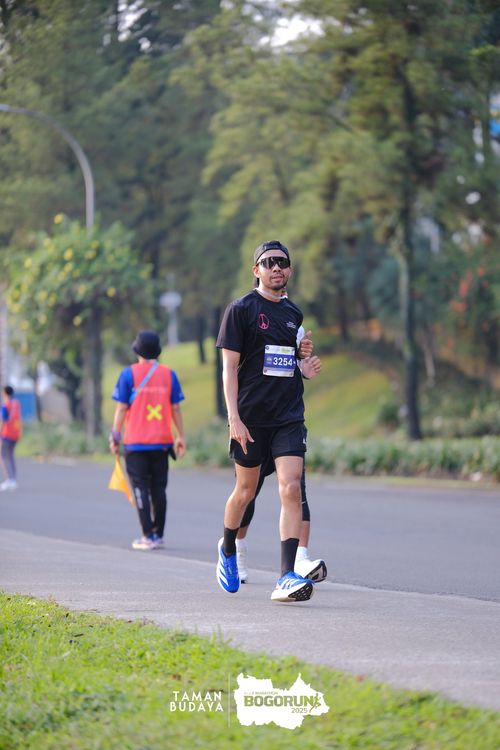 Race photo from Taman Budaya x BOGORUN 2025