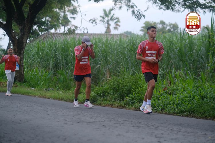 Race photo from Kediri Half Marathon 2025
