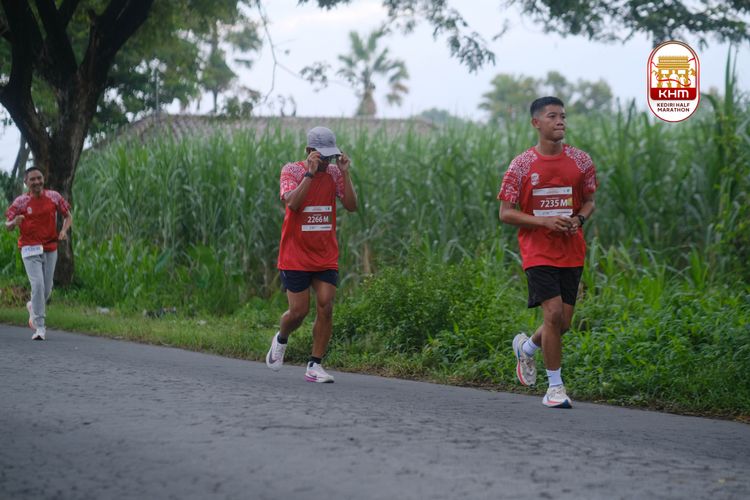 Race photo from Kediri Half Marathon 2025