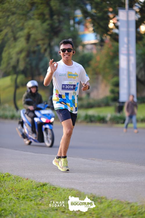 Race photo from Taman Budaya x BOGORUN 2025