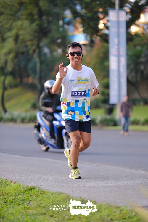 Race photo from Taman Budaya x BOGORUN 2025