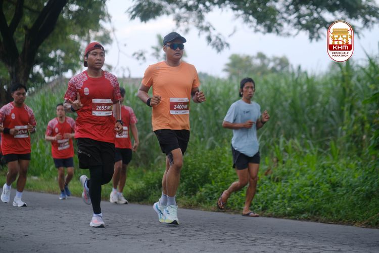 Race photo from Kediri Half Marathon 2025