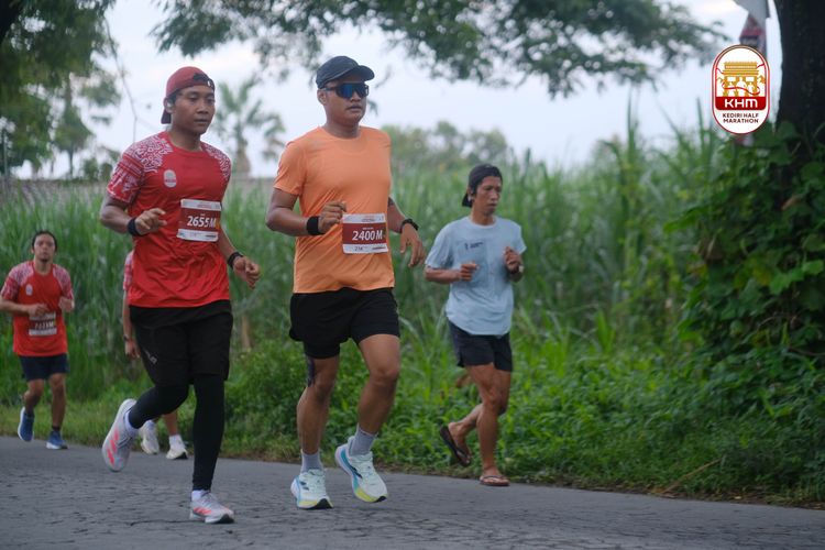 Race photo from Kediri Half Marathon 2025