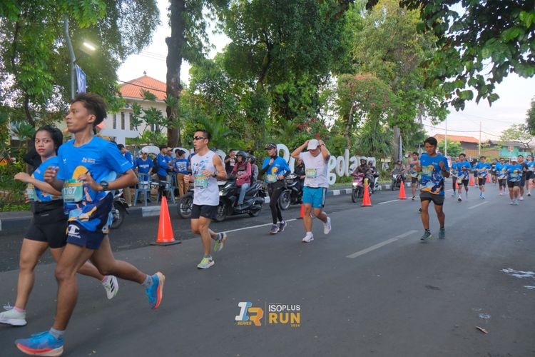Race photo from Isoplus Run 2024 Surabaya