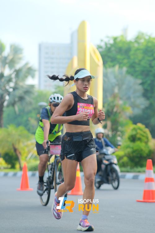 Race photo from Isoplus Run 2024 Surabaya