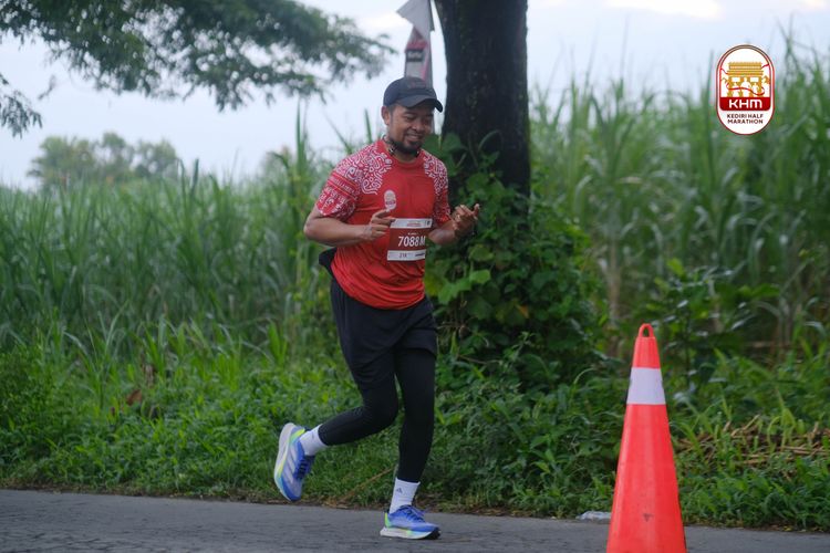 Race photo from Kediri Half Marathon 2025
