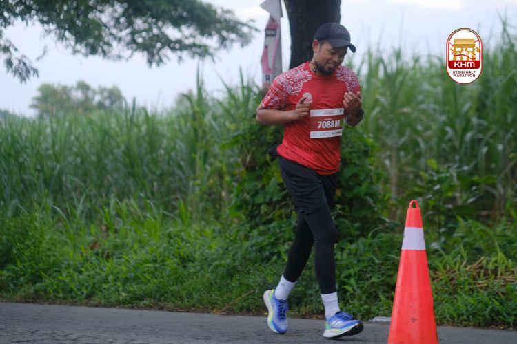 Race photo from Kediri Half Marathon 2025