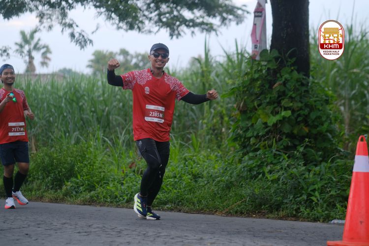 Race photo from Kediri Half Marathon 2025