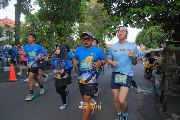 Race photo from Isoplus Run 2024 Surabaya
