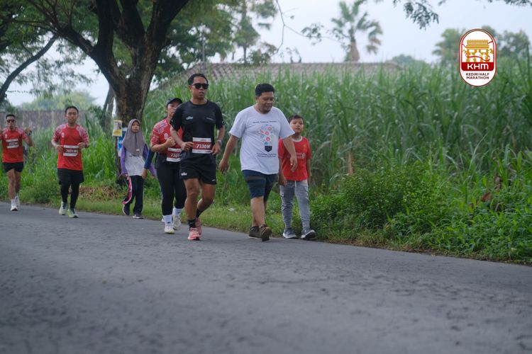 Race photo from Kediri Half Marathon 2025
