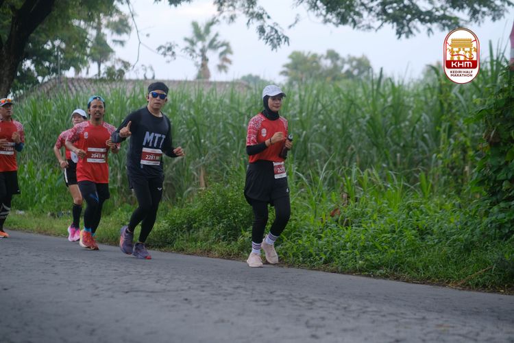 Race photo from Kediri Half Marathon 2025