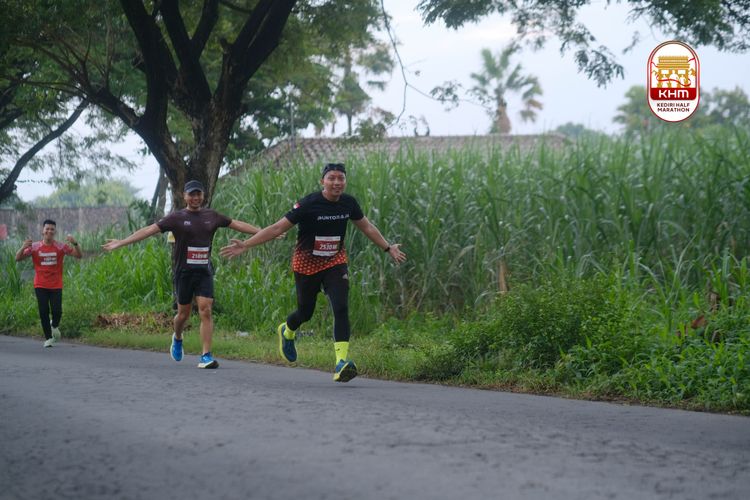 Race photo from Kediri Half Marathon 2025