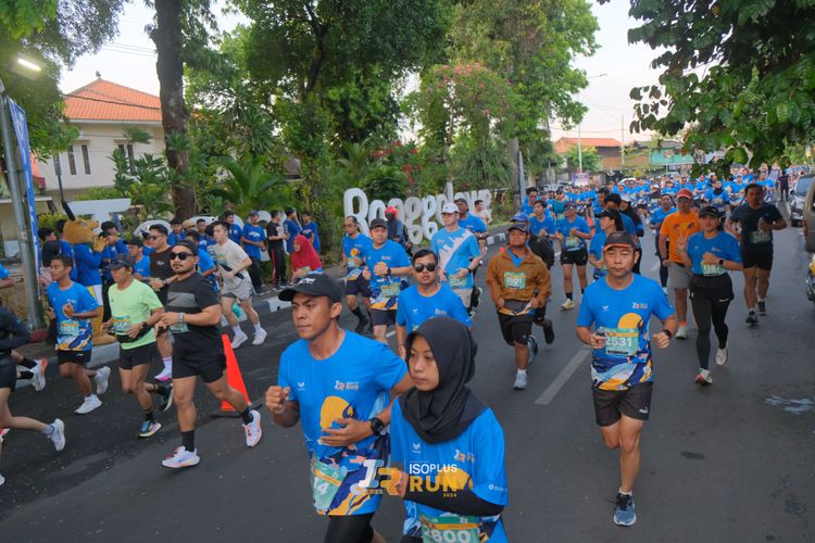 Race photo from Isoplus Run 2024 Surabaya